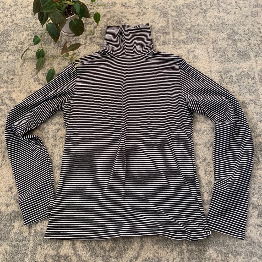 Levi’s Turtleneck